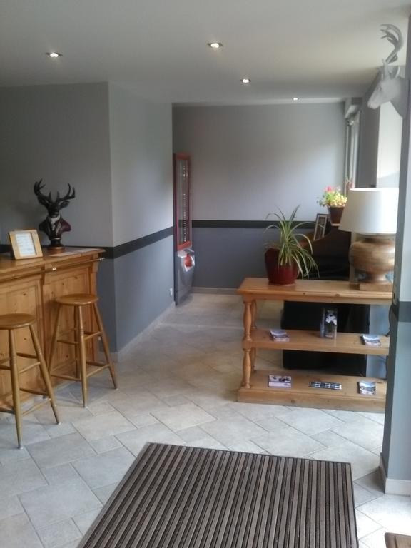 Residence Hotel Les Ducs De Chevreuse Avec Hebergement, Repas & Pdj, Seminaire, Bureau & Parking Luaran gambar